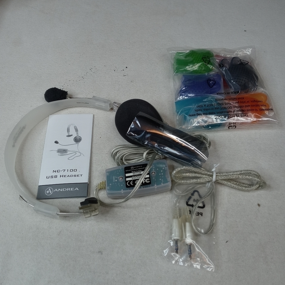 Andrea NC-7100 USB Headset, Noise Cancellation .Mo